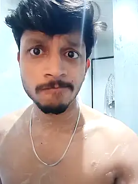 skinnyyyyyyyyy online show from 04-18-26, 03:10