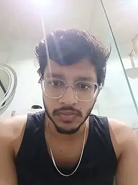 Snapshot of skinnyyyyyyyyy chatting on 07-16-26, 03:45 skinnyyyyyyyyy online show from 07-16-26, 03:45