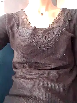 sandi-55 online show from 10-23-25, 01:10