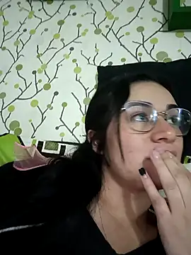 Hanna Kinsley online show from 12-29-24, 03:00