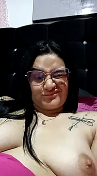 Hanna Kinsley online show from 03-04-25, 04:06