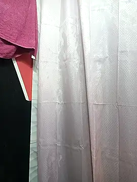 Hanna Kinsley online show from 10-15-25, 05:35