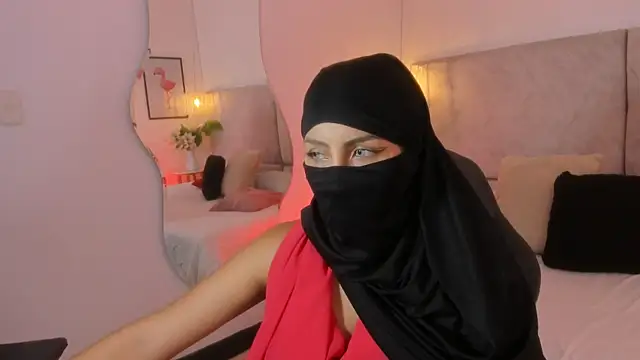 naomiii   online show from 03-09-26, 06:56