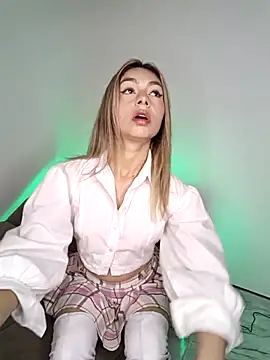 Karolgood3 online show from 11-08-25, 08:29