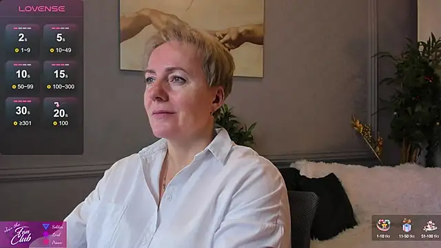 Nika Smit online show from 01-10-25, 09:44