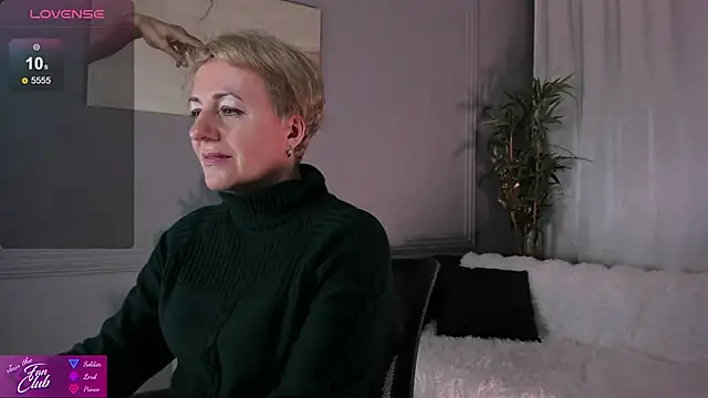 Nika Smit online show from 01-25-25, 05:07