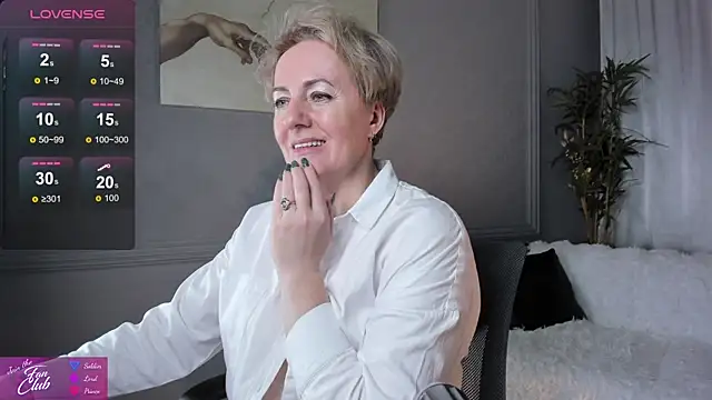 Nika Smit online show from 02-01-25, 08:18