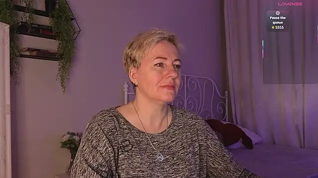 Nika Smit online show from 02-28-26, 05:19