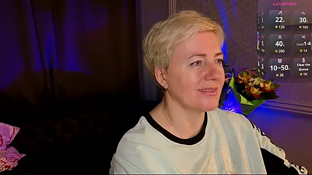 Nika Smit online show from 03-08-26, 05:44