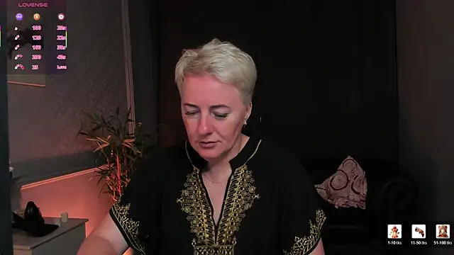 Nika Smit online show from 07-04-26, 05:13