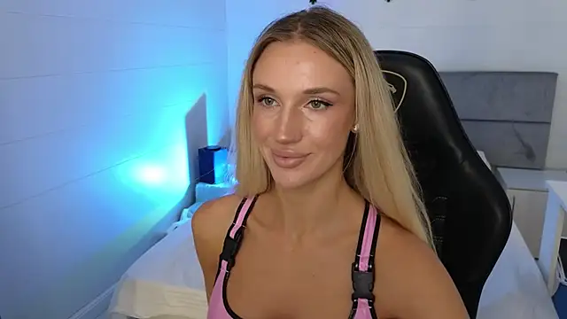 Megan Kira online show from 06-29-26, 07:58