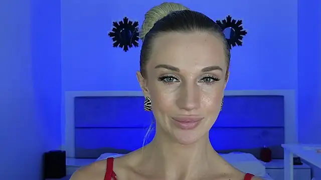 Megan Kira online show from 07-13-26, 12:19