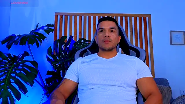 estebandelouis online show from 05-23-26, 01:00
