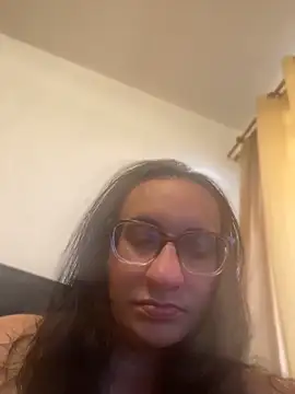 gloria7v05 online show from 04-15-26, 02:24