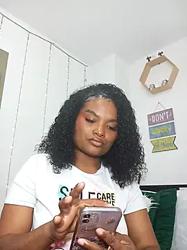 gianna smith online show from 10-16-25, 07:48