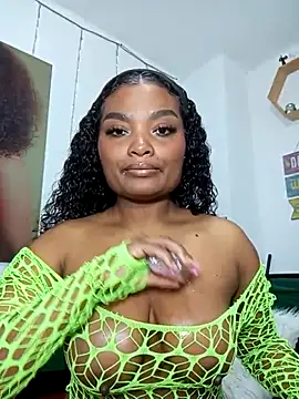 gianna smith online show from 10-22-25, 06:13