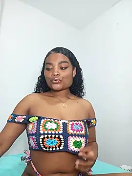 Snapshot of gianna_smith chatting on 02-08-26, 05:11 gianna smith online show from 02-08-26, 05:11