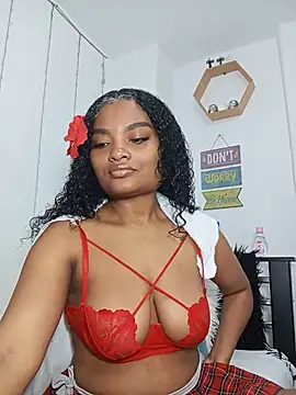 Snapshot of gianna_smith chatting on 07-02-26, 05:13 gianna smith online show from 07-02-26, 05:13