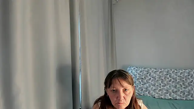 elis gabbi online show from 10-23-25, 12:43