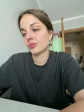 AmiLavs online show from 06-15-26, 01:13