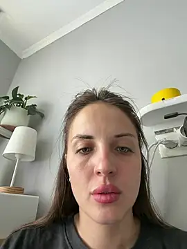 AmiLavs online show from 07-03-26, 11:05