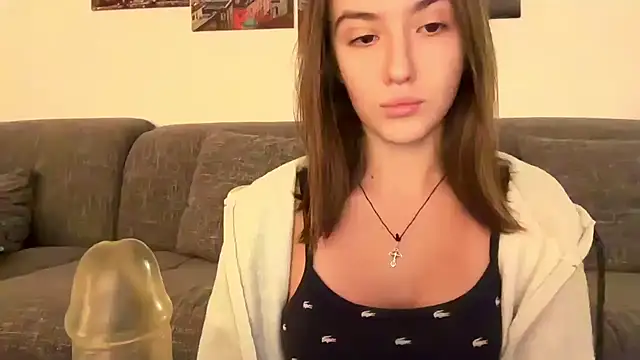 Snapshot of EmilyWi_ chatting on 09-26-25, 04:55 EmilyWi online show from 09-26-25, 04:55