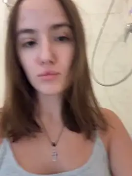 Snapshot of EmilyWi_ chatting on 10-01-25, 02:23 EmilyWi online show from 10-01-25, 02:23