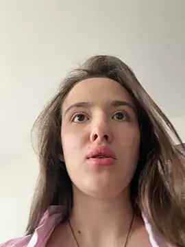 EmilyWi  online show from 03-05-26, 10:33