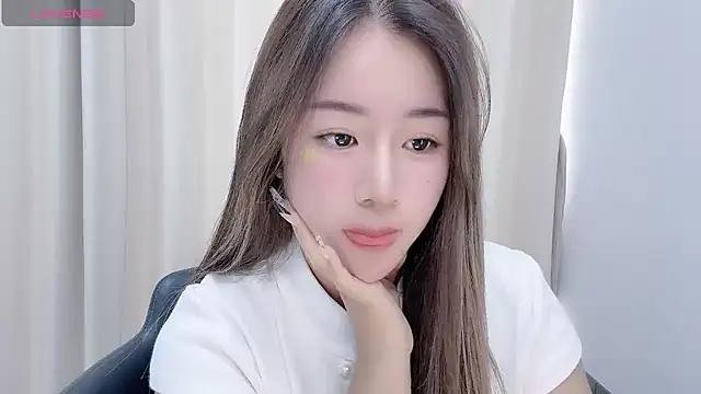 chloe-01 online show from 12-02-24, 04:09