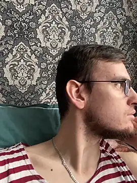 Snapshot of GrahamSouth chatting on 01-18-25, 04:48 GrahamSouth online show from 01-18-25, 04:48