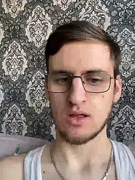 Snapshot of GrahamSouth chatting on 02-11-25, 07:33 GrahamSouth online show from 02-11-25, 07:33