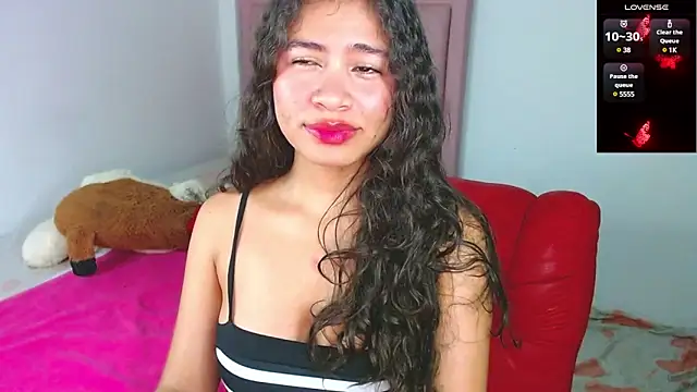 Cynthia hazel online show from 12-21-24, 11:33