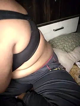 Snapshot of Sopnia chatting on 12-10-24, 04:06 Sopnia online show from 12-10-24, 04:06