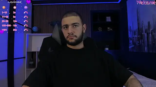 MaximusDick1  online show from 03-20-26, 11:59