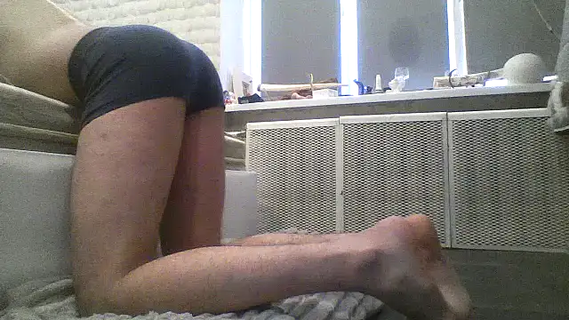 Snapshot of Molly_97 chatting on 03-19-25, 11:28 Molly 97 online show from 03-19-25, 11:28