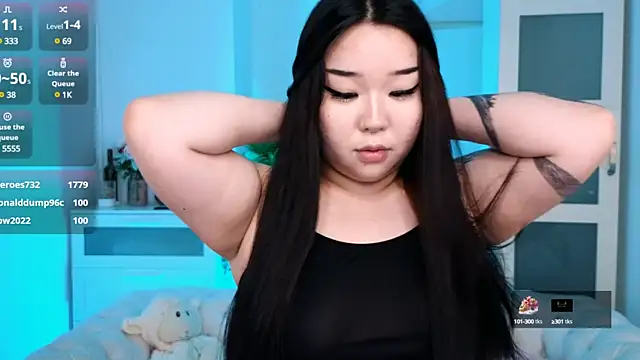 Snapshot of mei_honey_ chatting on 01-31-25, 07:51 mei honey online show from 01-31-25, 07:51