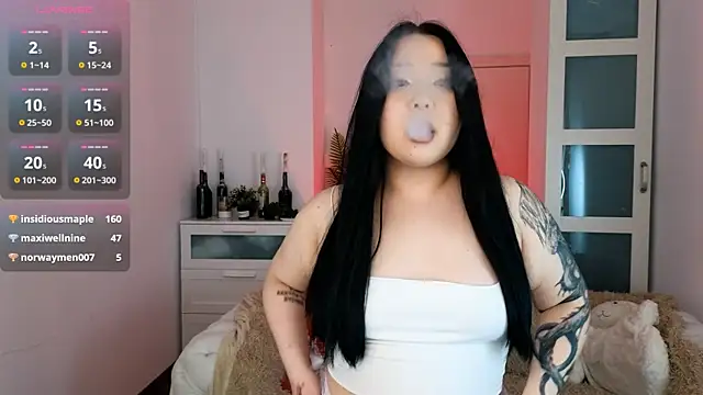 Snapshot of mei_honey_ chatting on 03-04-25, 05:24 mei honey online show from 03-04-25, 05:24