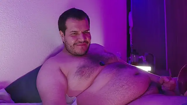 Snapshot of bearcloudcomputa chatting on 12-02-25, 11:04 bearcloudcomputa online show from 12-02-25, 11:04