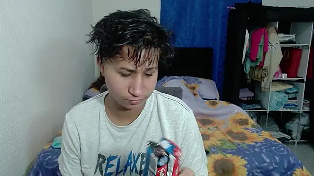 Im Milan Rs online show from 02-10-26, 02:04