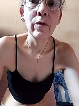 NanitaFun online show from 04-12-26, 04:34
