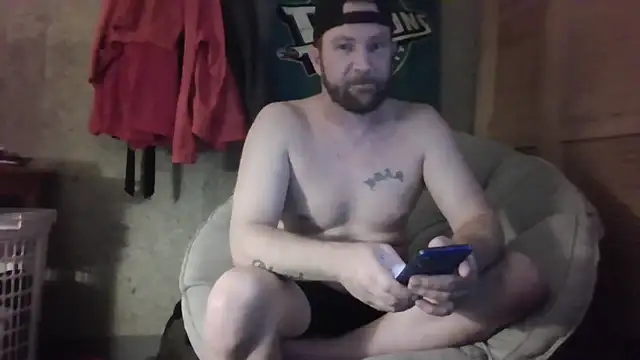 Snapshot of Edward_LongCock chatting on 05-24-26, 06:51 Edward LongCock online show from 05-24-26, 06:51