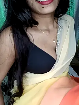 Snapshot of sexy_m23 chatting on 01-24-25, 07:49 sexy m23 online show from 01-24-25, 07:49