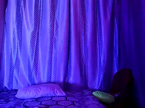 Snapshot of sexy_m23 chatting on 03-20-25, 03:47 sexy m23 online show from 03-20-25, 03:47