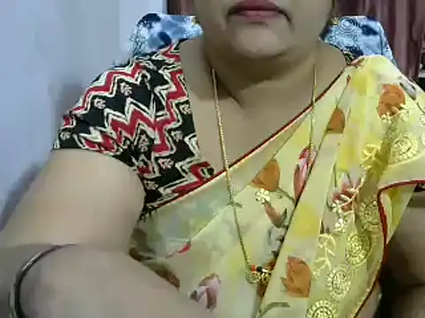 Snapshot of Naughty_Nityaa chatting on 01-18-25, 07:17 Naughty Nityaa online show from 01-18-25, 07:17