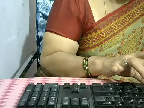 Snapshot of Naughty_Nityaa chatting on 01-20-25, 05:48 Naughty Nityaa online show from 01-20-25, 05:48