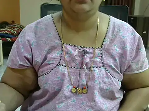Snapshot of Naughty_Nityaa chatting on 02-23-25, 12:08 Naughty Nityaa online show from 02-23-25, 12:08