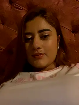 Snapshot of Susi_30 chatting on 09-10-25, 03:50 Susi 30 online show from 09-10-25, 03:50