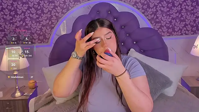 Snapshot of Miamontoya chatting on 09-24-25, 01:25 Miamontoya online show from 09-24-25, 01:25