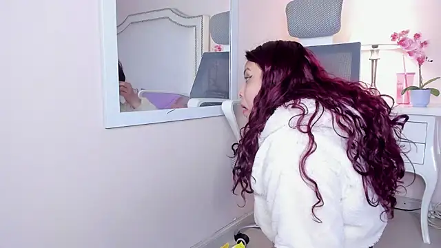 KIMAPRIL online show from 11-29-25, 10:18