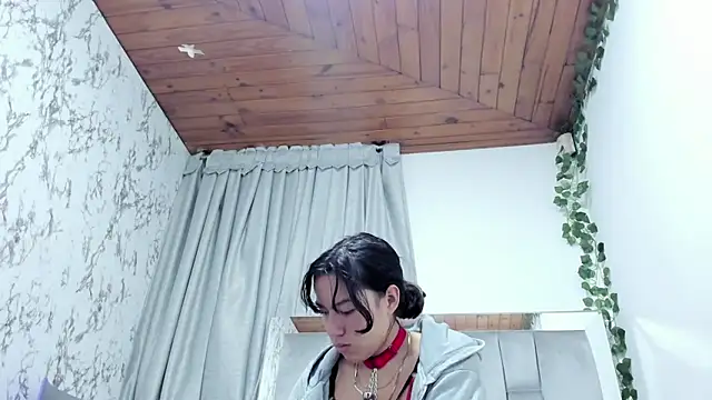 salome Queenx online show from 01-17-25, 12:52